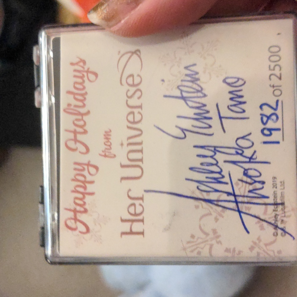 NWT, AUTOGRAPHED Star Wars pin and unopened Cobb Vanth figure
